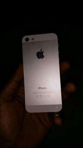 iPhone 5 16Gb iPhone 5 16Gb