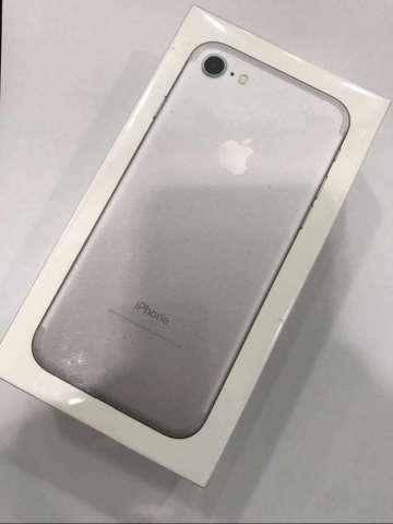 iPhone 7 de 32Gb iPhone 7 de 32Gb