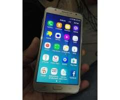 Vendo Samsung Galaxy J7 Dorado Usado