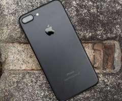 Vendo iPhone 7 Plus Nuevo Desbloqueado