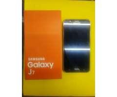 Samsung J7 Cover Mas Vidrio Nuevo