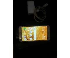 Samsung J7