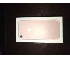 VENDO IPHONE 7 128GB ROSE GOLD IMPECABLE UN MES DE USO SOLAMENTE