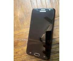 Vendo J7 Prime en Caja Y Vidrio Templado