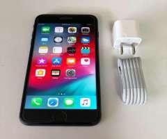 iPhone 8 Plus Black 64Gb Muy Bonito