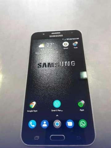 Vendo Samsung J7 2017 Vendo Samsung J7 2017