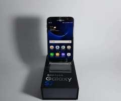 SAMSUNG S7 FLAT CON CAJA ORIGINAL Y ACCESORIOS NUEVOS