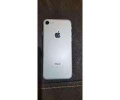 Vendo iPhone 7 en 230 Dolares