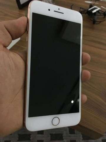 Vendo iPhone 8 Plus de 64gb en 320 Neg Vendo iPhone 8 Plus de 64gb en 320 Neg