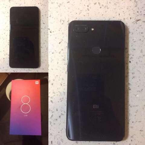 Celular Xiaomi Mii 8 Celular Xiaomi Mii 8