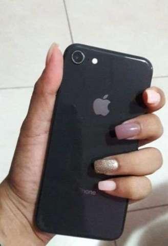 iPhone 8 iPhone 8