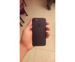 Se Vende iPhone 7 Negro 32 Gb Como Nuevo