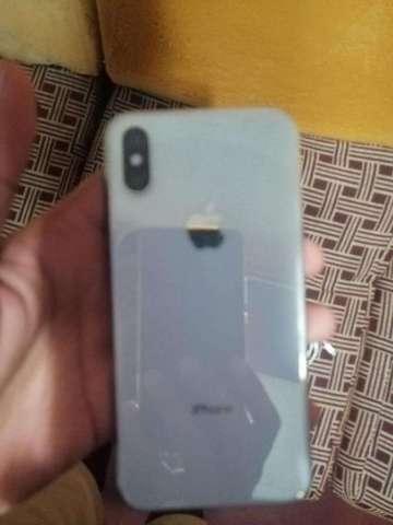 iPhone Xs 650.00 vendo o cambio iPhone Xs 650.00 vendo o cambio
