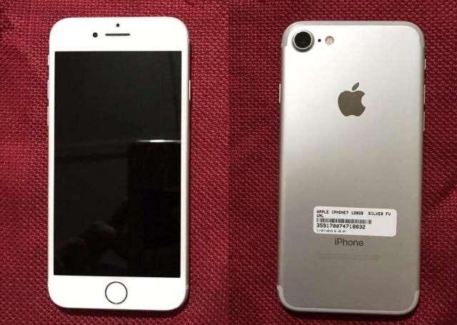 iPhone 7 128Gb Silver/Oro Rosa Poco Uso iPhone 7 128Gb Silver/Oro Rosa Poco Uso